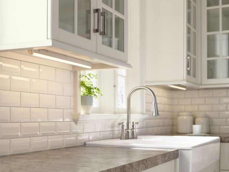 Adequate Task Lighting