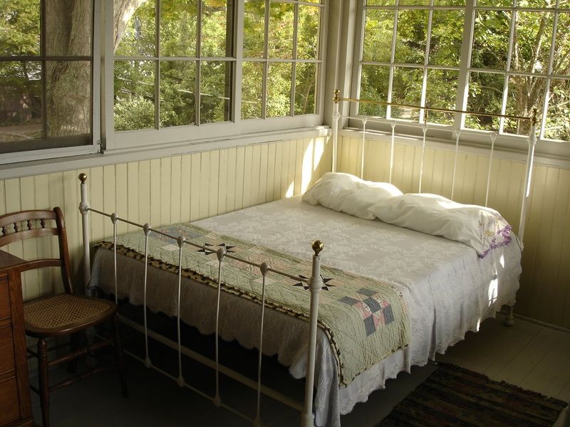 What Exactly Is A Sleeping Porch?