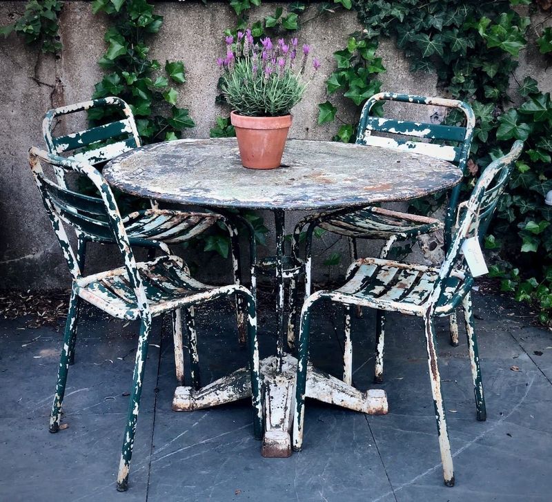 Cheap, Peeling Iron Furniture