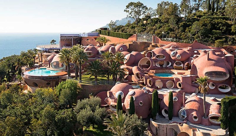 Les Palais Bulles (Théoule-sur-Mer, France)