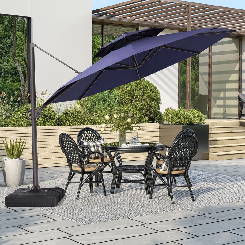 Wind-Resistant Umbrella With Vented Canopy