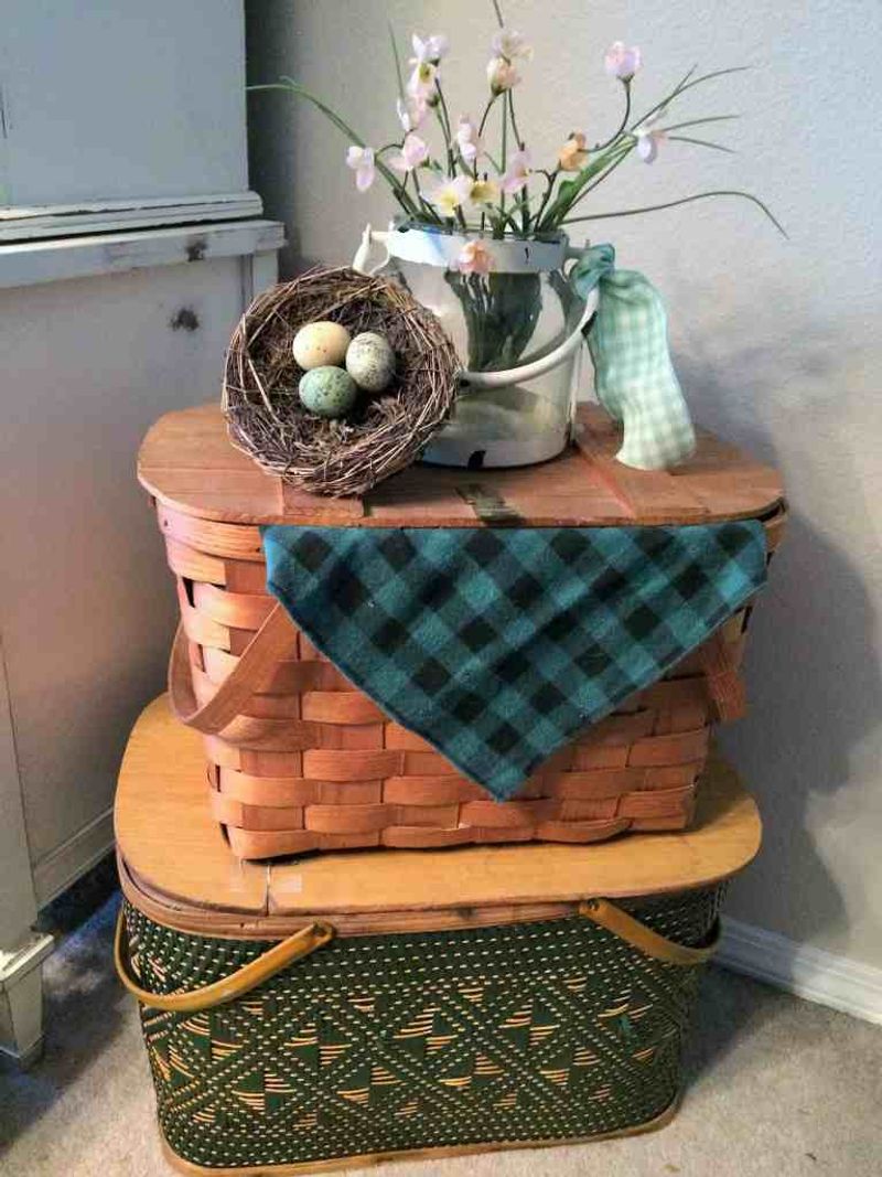 Vintage Picnic Baskets For Storage