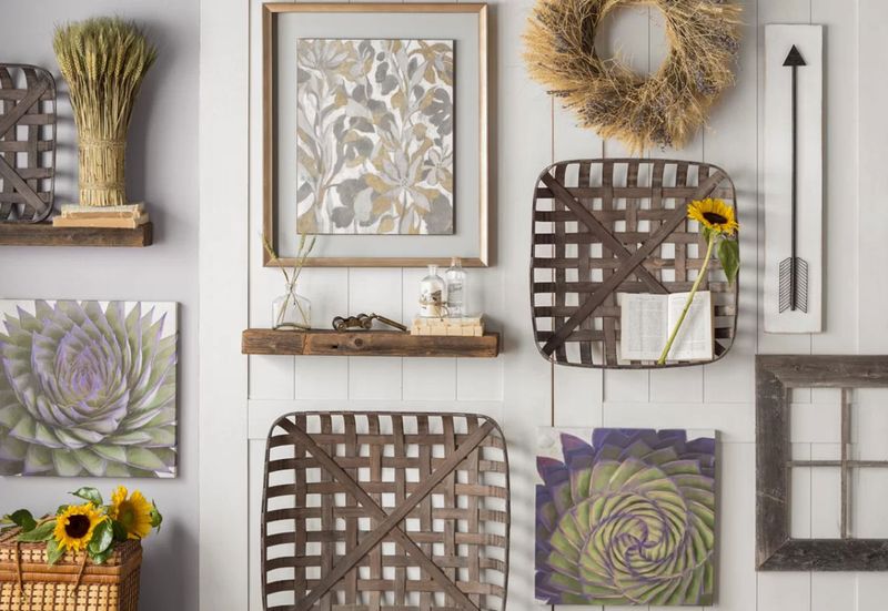 Tobacco Basket Gallery
