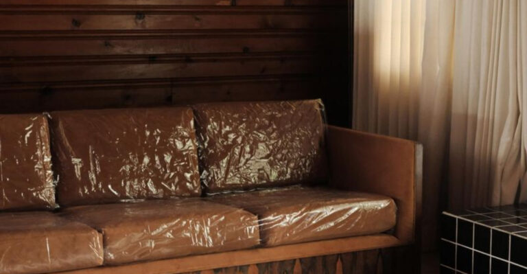 10 Household Items to Ditch After 60 And 5 You Shouldn’t Have Had In the First Place