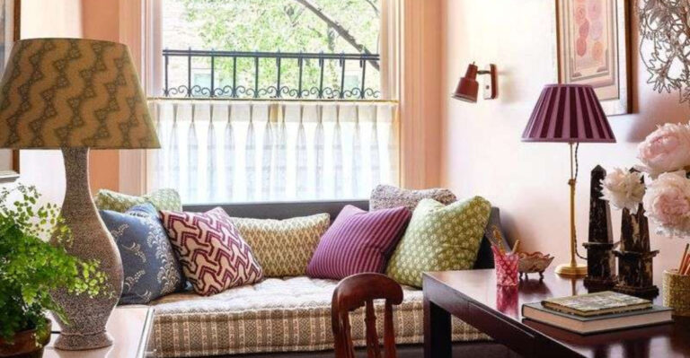 12 Mistakes Stagers Say That Make Your Home Look Cheap (Plus What Makes It Look Bad On Top Of That)