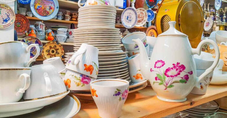 10 “Useful” Antique Market Finds Pro Thrifters Won’t Buy (Plus 10 They Always Skip)