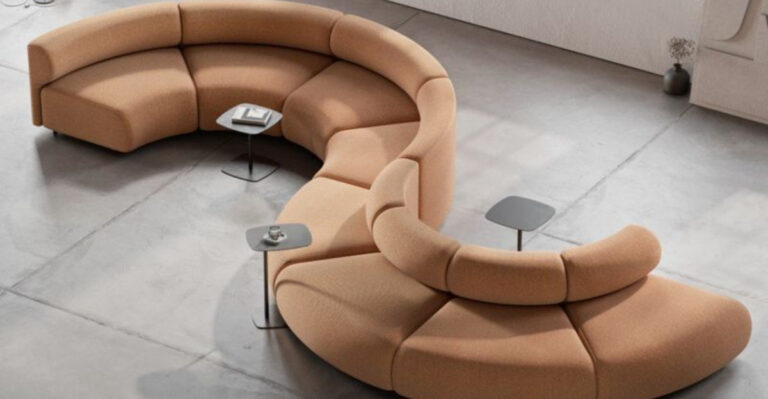 15 Cozy Living Room Seating Ideas That Are Unique Yet Inviting