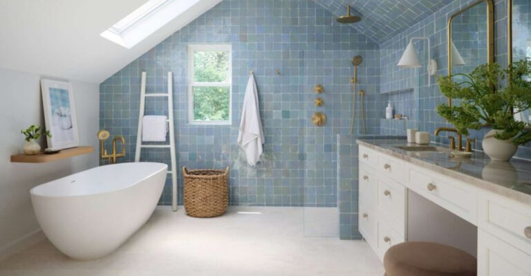 16 Bathroom Colors Interior Designers Recommend Again and Again