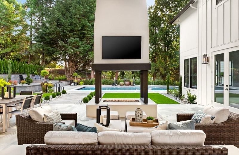 Comfy Seating That Invites Lingering