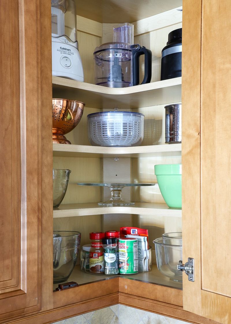 Corner Cabinets That Trap Everything
