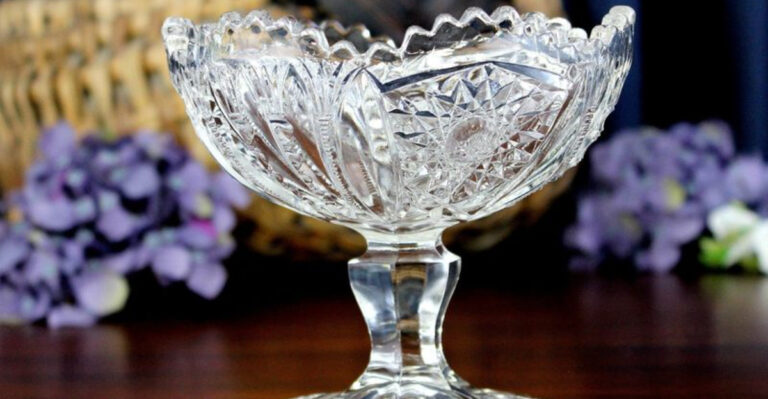 17 Living Room Finds From Grandma’s House That Could Make You Rich Plus 5 Jackpot Items