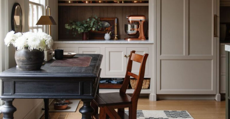 17 Mistakes That Instantly Make Your Antiques Look Cheap, Designers Warn