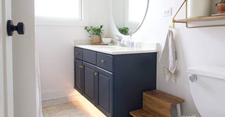 17 Ways To Easily Upgrade Your Vanity Without Replacing It, According To A Designer