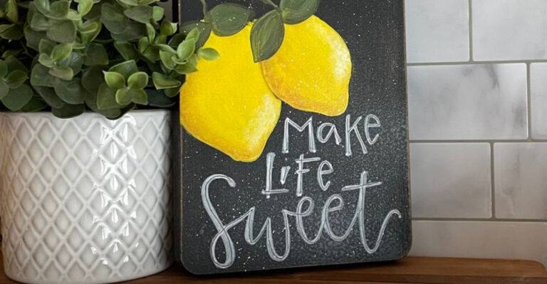 17 Ways To Make Your Kitchen Smile With Citrus Decor