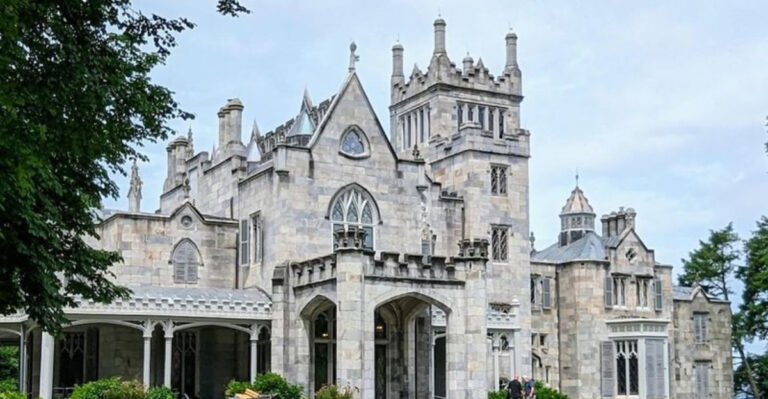 19 Most Splendid Mansions Of America’s ‘Robber Barons’