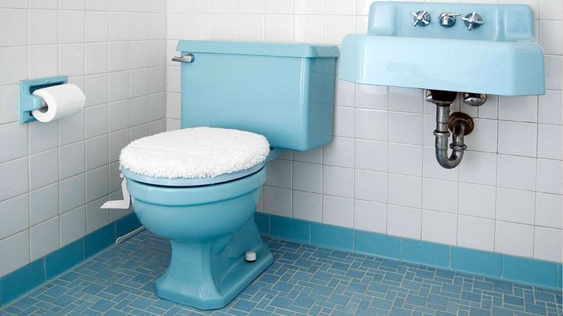 Outdated Colored Fixtures