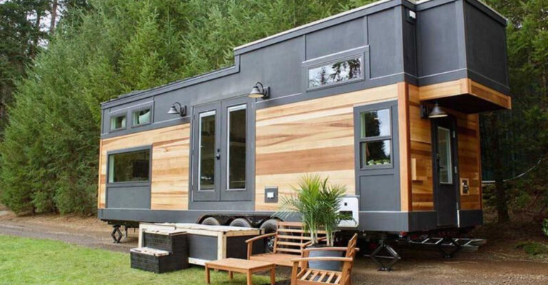 8 Best Things About Living In A Tiny House And 8 Worst Ones