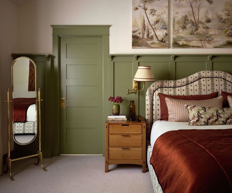 A Quiet Corner That Says So Much