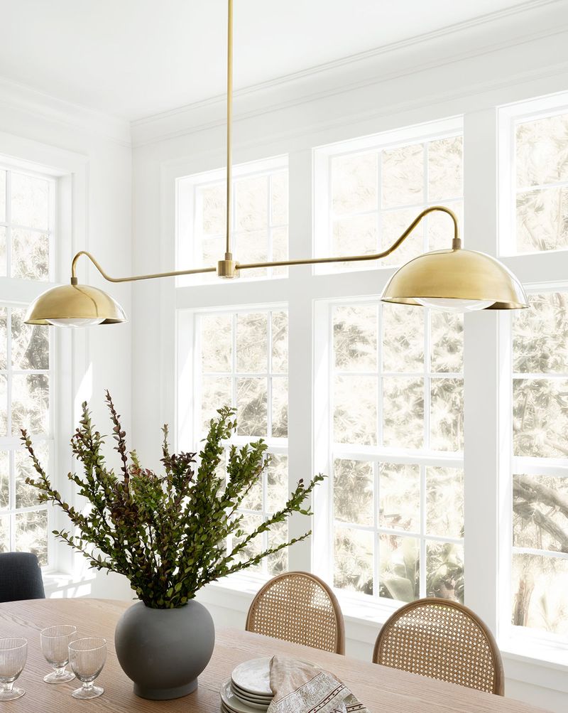 Light Fixtures As Statement Pieces