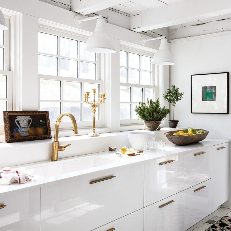 Hang Framed Art