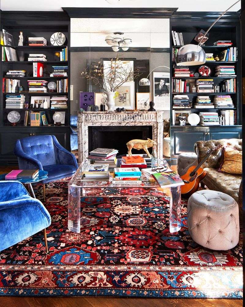 Combines Vintage Finds With Modern Pieces
