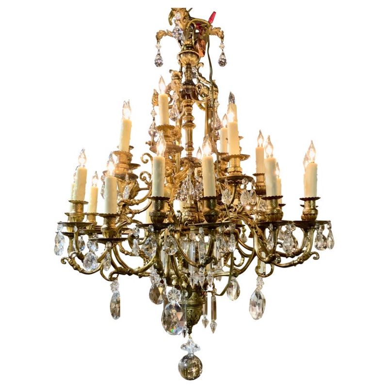 Grand Chandeliers