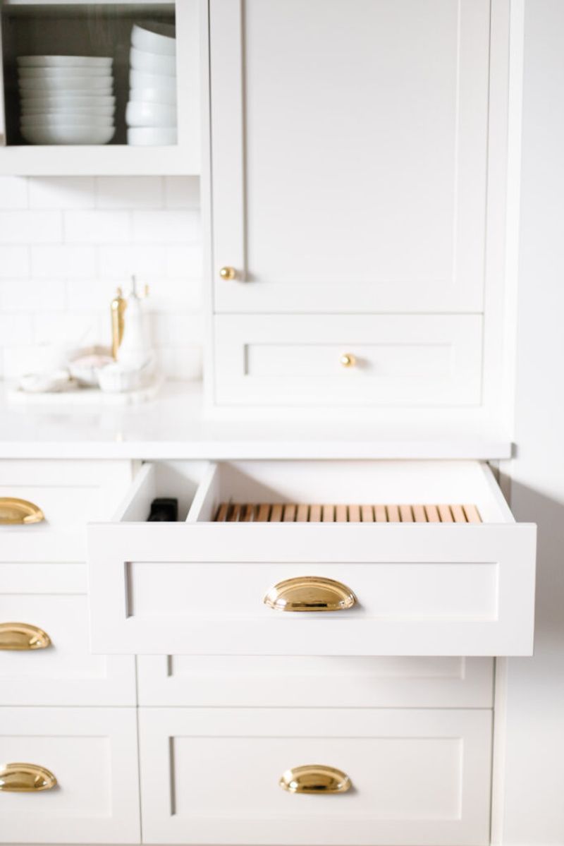 Boomer: Brass Hardware