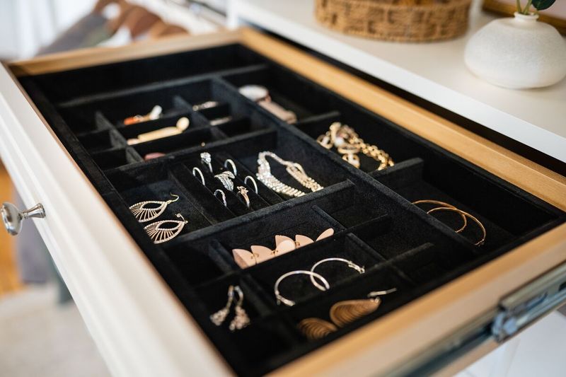 Jewelry Drawers With Dividers