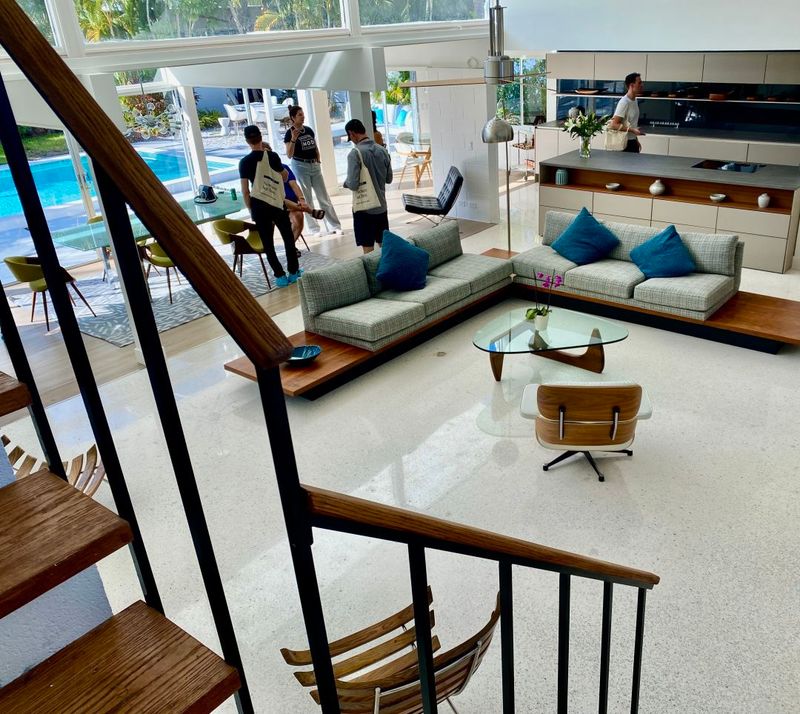 Umbrella House (Hiss Residence), Sarasota