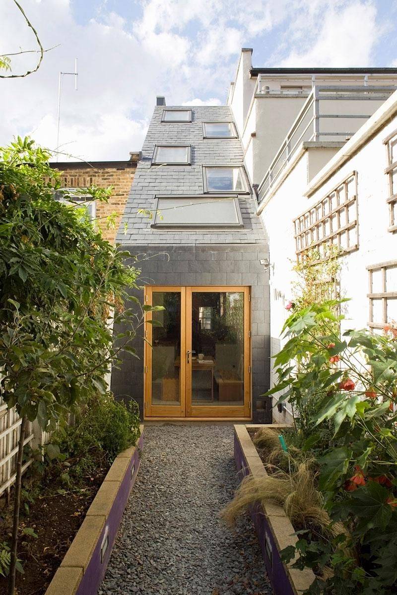 Slim House by Alma-nac (London, UK)