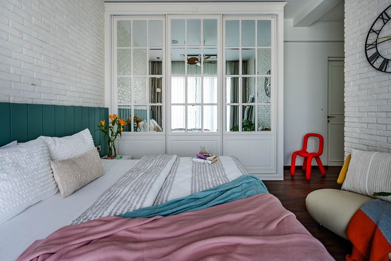 Mirrored Closet Doors