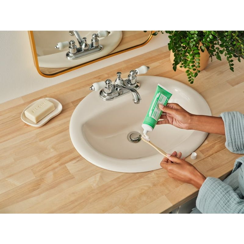 Leaving Toothpaste Residue In Sinks