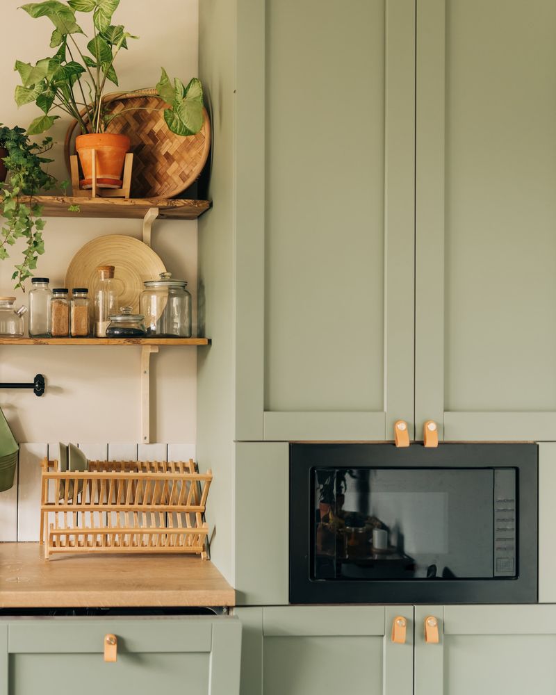 Overly trendy cabinet colors