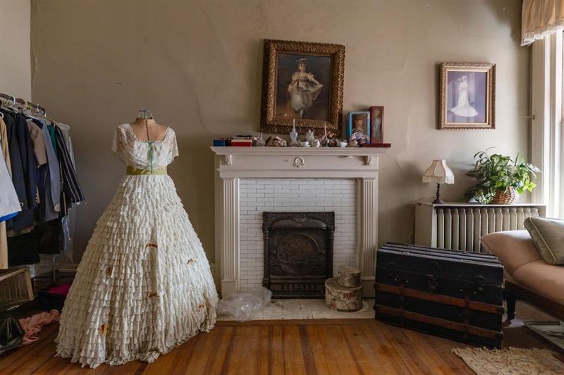 A Beautifully Appointed Dressing Room