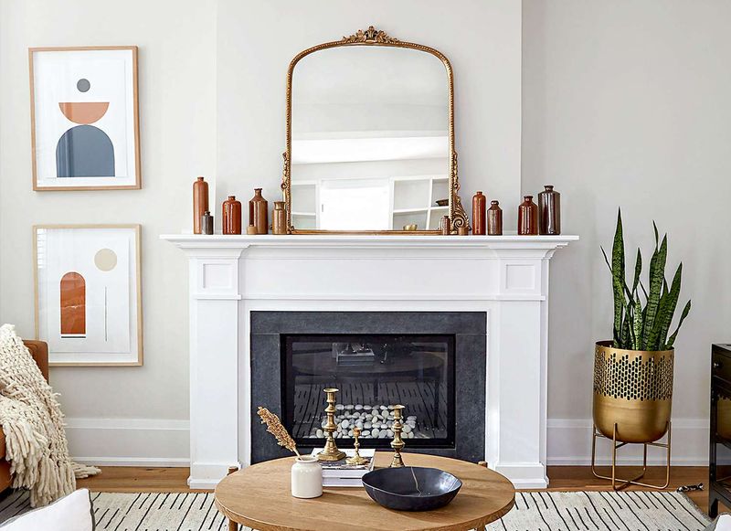 Hanging Mirrors to Reflect Light