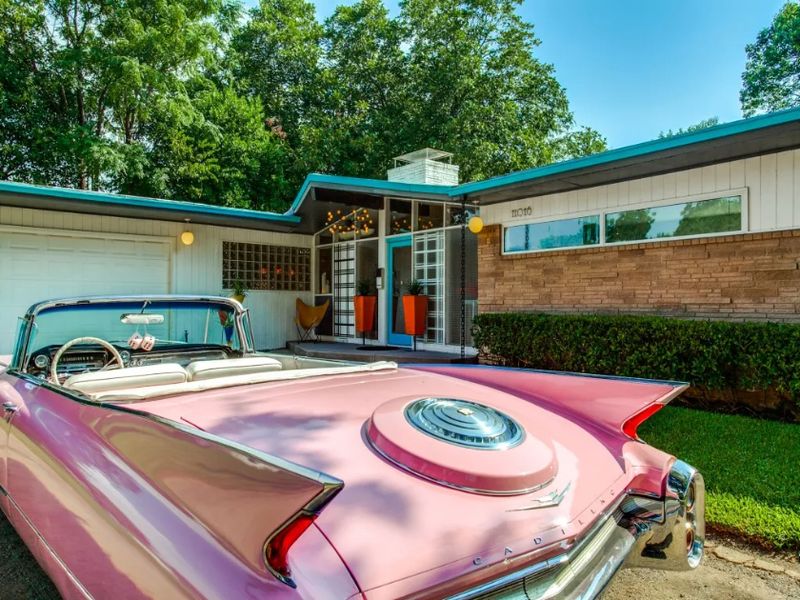 Mid-century Modern Homes