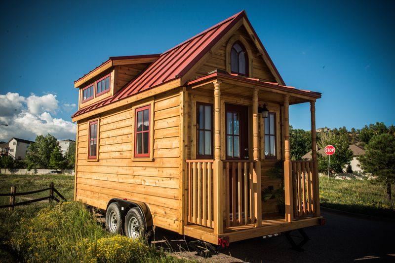 Tumbleweed Elm 20-Foot Model