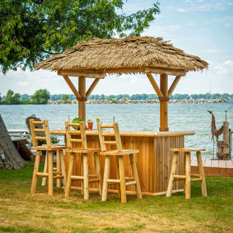 Tiki-Inspired Bar Island