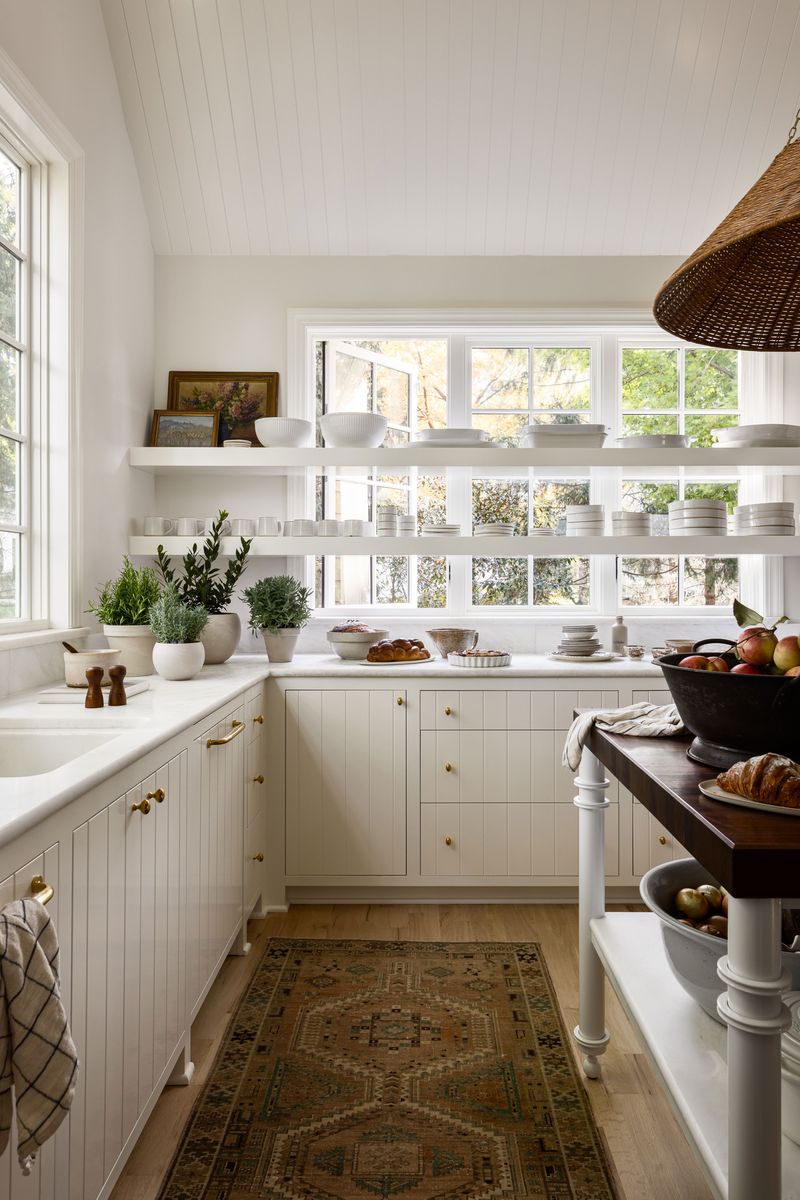 Install A Floating Shelf