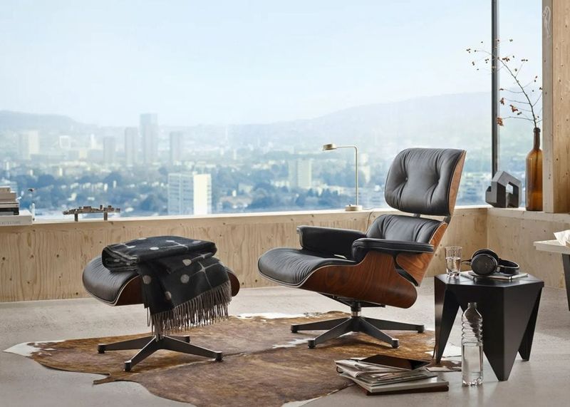 Eames Lounge Chair