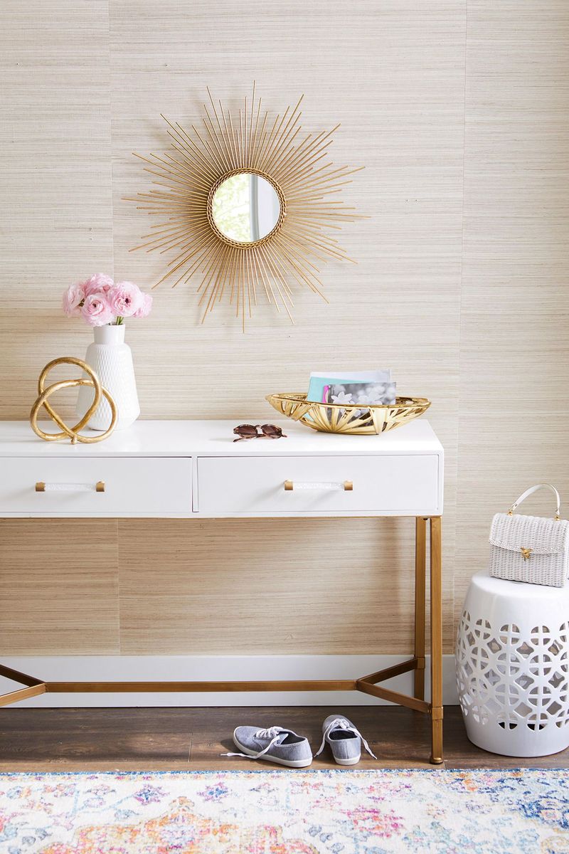 Layer Luxe Textures for a 1989 Glam Look