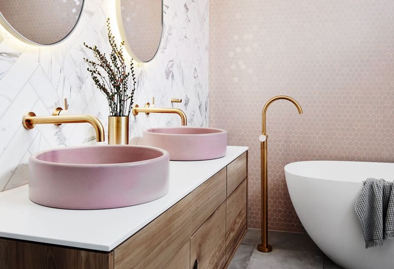 Choose A Cohesive Color Scheme