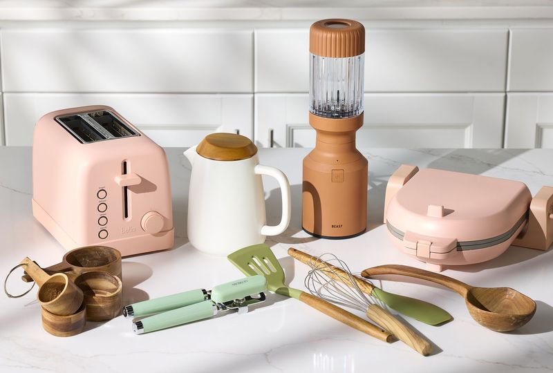 Specialized single-use appliances