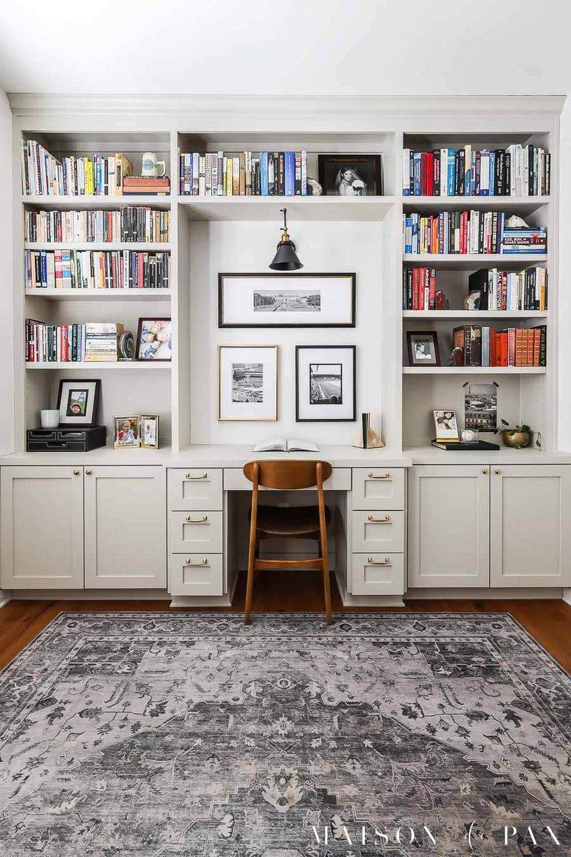 Built-In Bookshelves