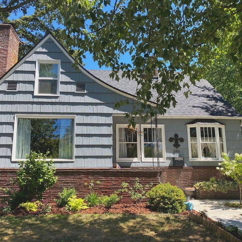 Energy-inefficient Homes