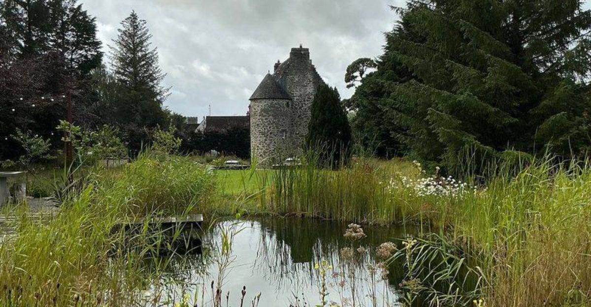 Inside The Crumbling Castle Brought Back To Life As A Breathtaking Fairy-Tale Home