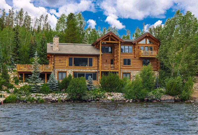 Greenwood Lodge in Grand County