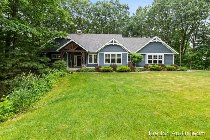 2. Rockford, MI - $999,900