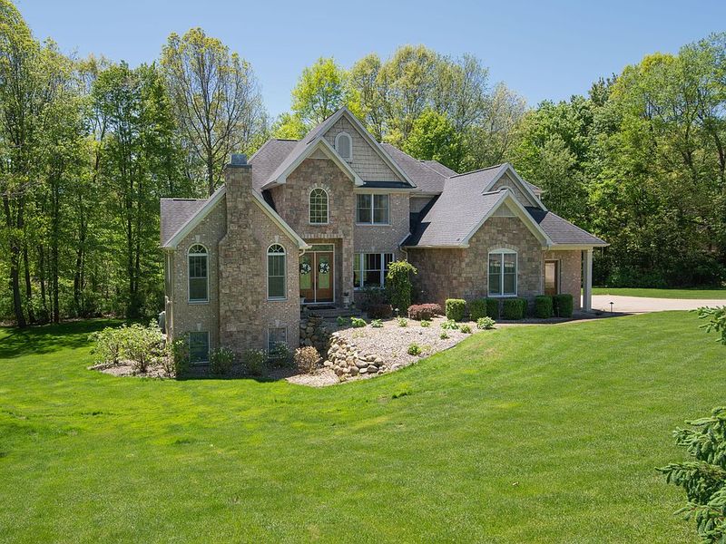 9. Richland, MI - $998,000
