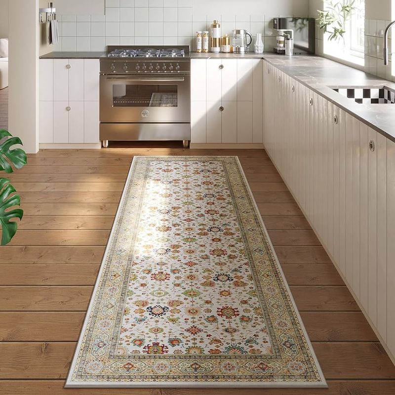 Patterned area rug